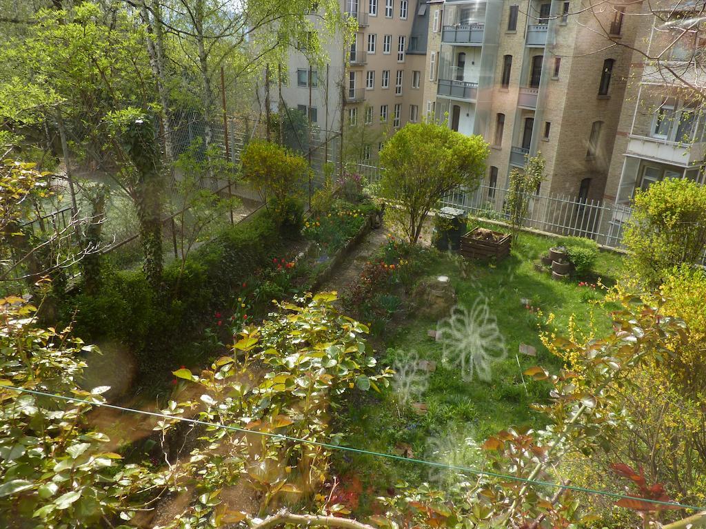 Kernerapartement Щутгарт Стая снимка